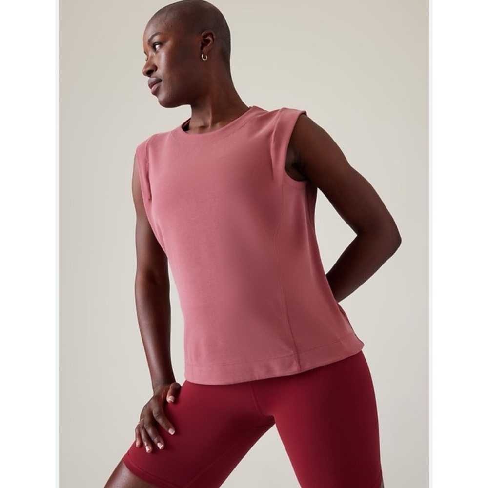 Athleta Sea Soft Tank Top in Berry Rose Large - Picture 3 of 7